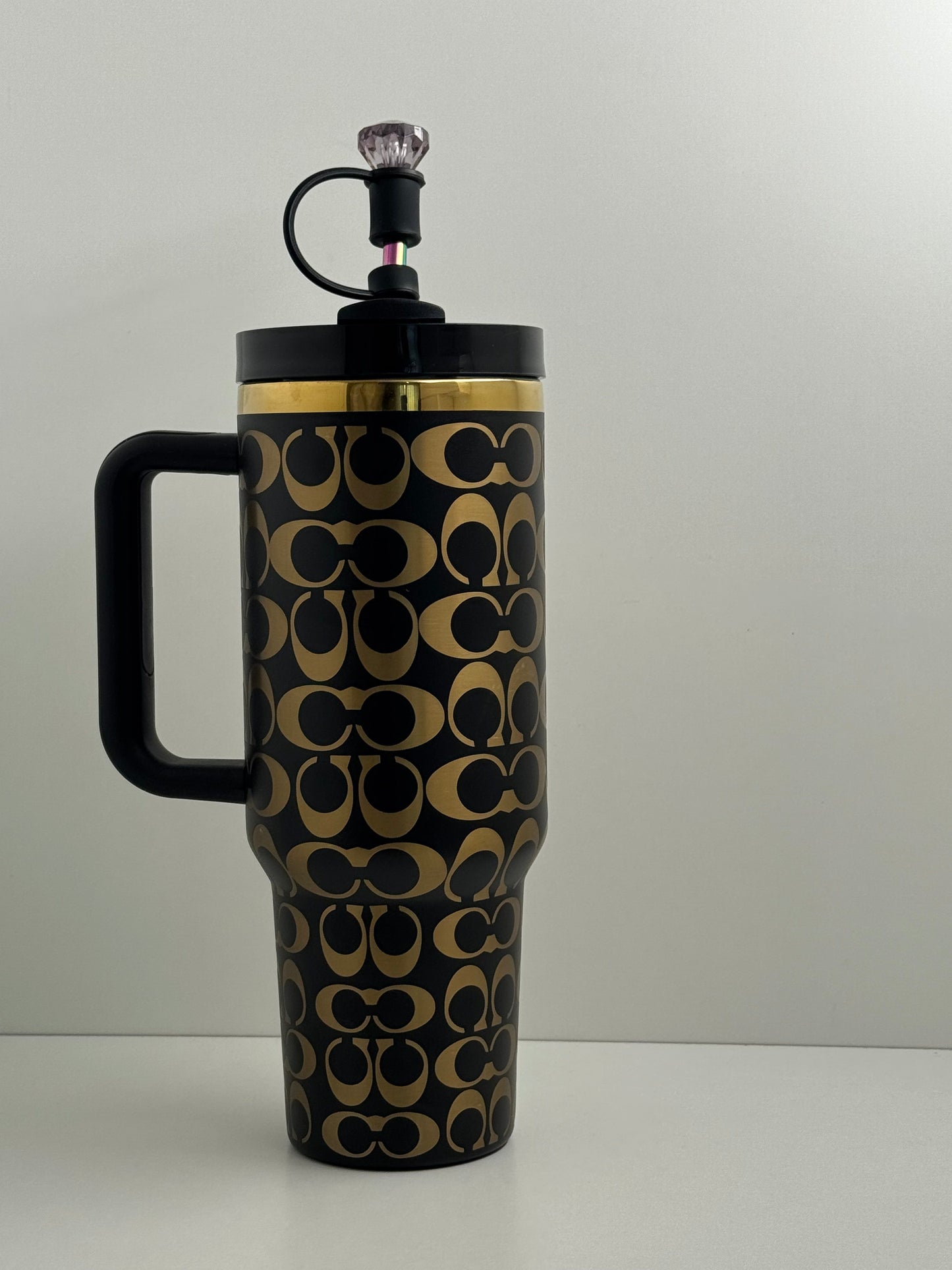 40oz holographic monogram travel cup – black and gold