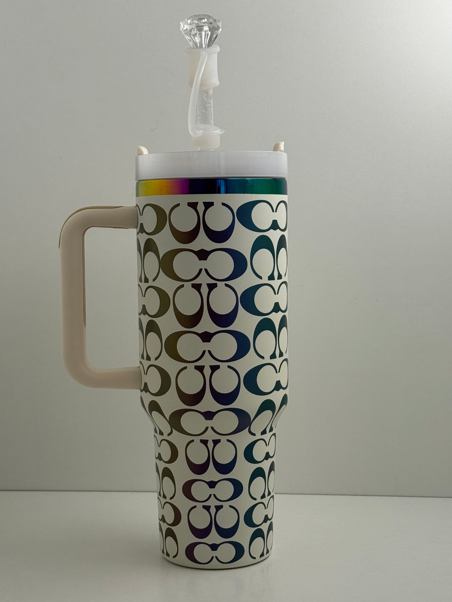 40oz holographic monogram travel cup – white